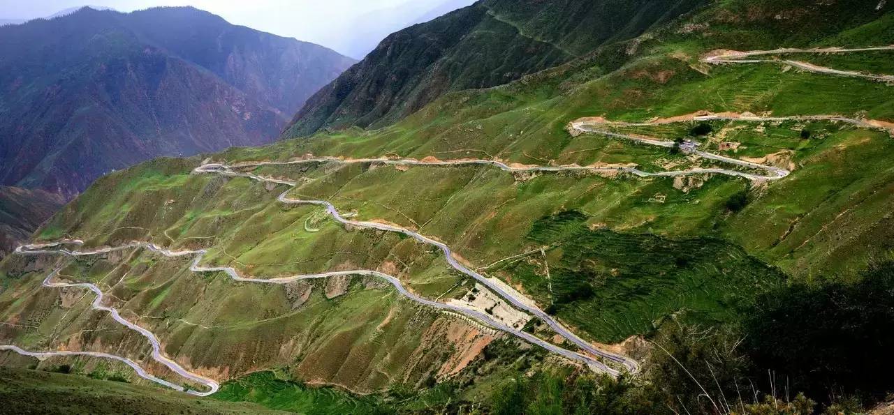 秋名山很牛逼?一句话噎死性能车_概说新语