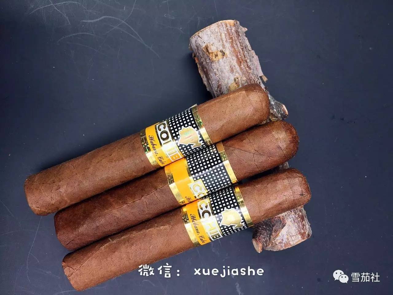 做雪茄的朋友，我有些沉重