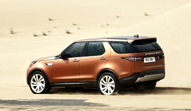 【轻松跑90厘米水深,70万买它实力颜值完胜X