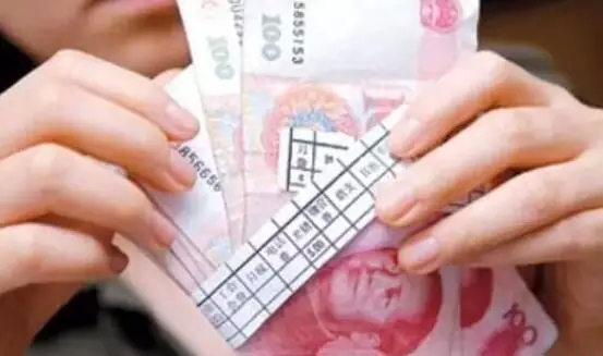 家庭月总收入_广州 家庭收入一万