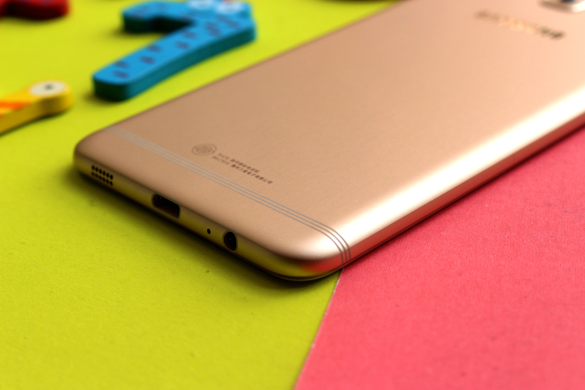 除了顏值高輕薄還有啥？ 三星C7 Pro一周體驗告訴你