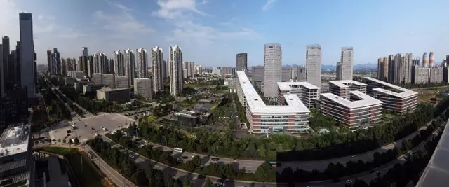 2018成都车展_2018成都城镇人均收入(3)