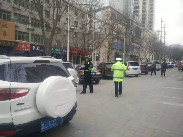 延安的这辆霸道车,你真霸道!