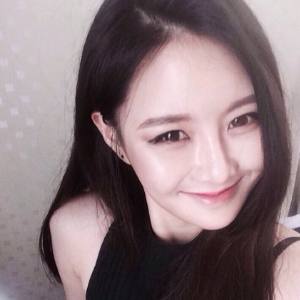 鸡蛋清加一物常常这么洗脸 三十天祛斑美白 蜕