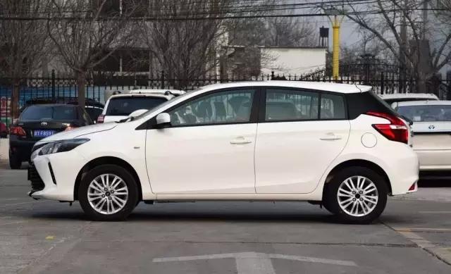 两厢车销量排行_女士两厢车自动档排行(4)