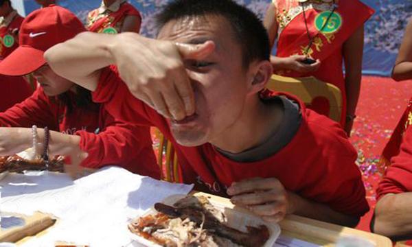 从北京烤鸭流传到宜良的烤鸭，哪一家更正宗？