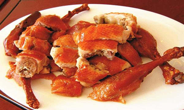 从北京烤鸭流传到宜良的烤鸭，哪一家更正宗？