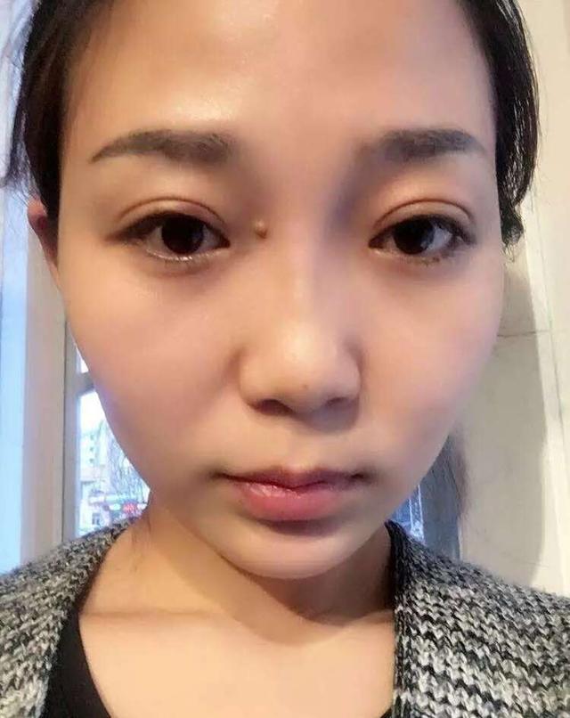 狐狸精性格女_狐狸精面相女_八重齿女面相