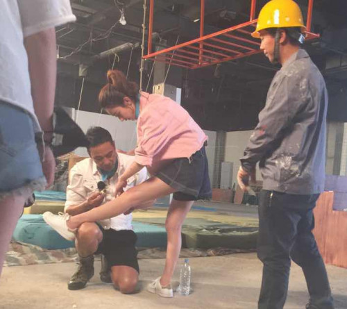 baby录节目被砸受伤 用生命录节目还有谁？(图19)