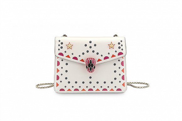 【是日美好事物】Adidas举办夏日派对为新品