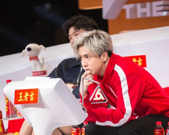 明何去何从 薛小组新闻独秀的日之人才该国网风娱乐子之谦济济赛道死亡尚中