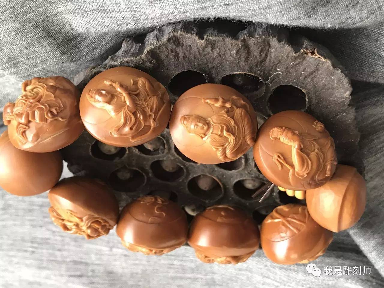 我是雕刻师--凰玥