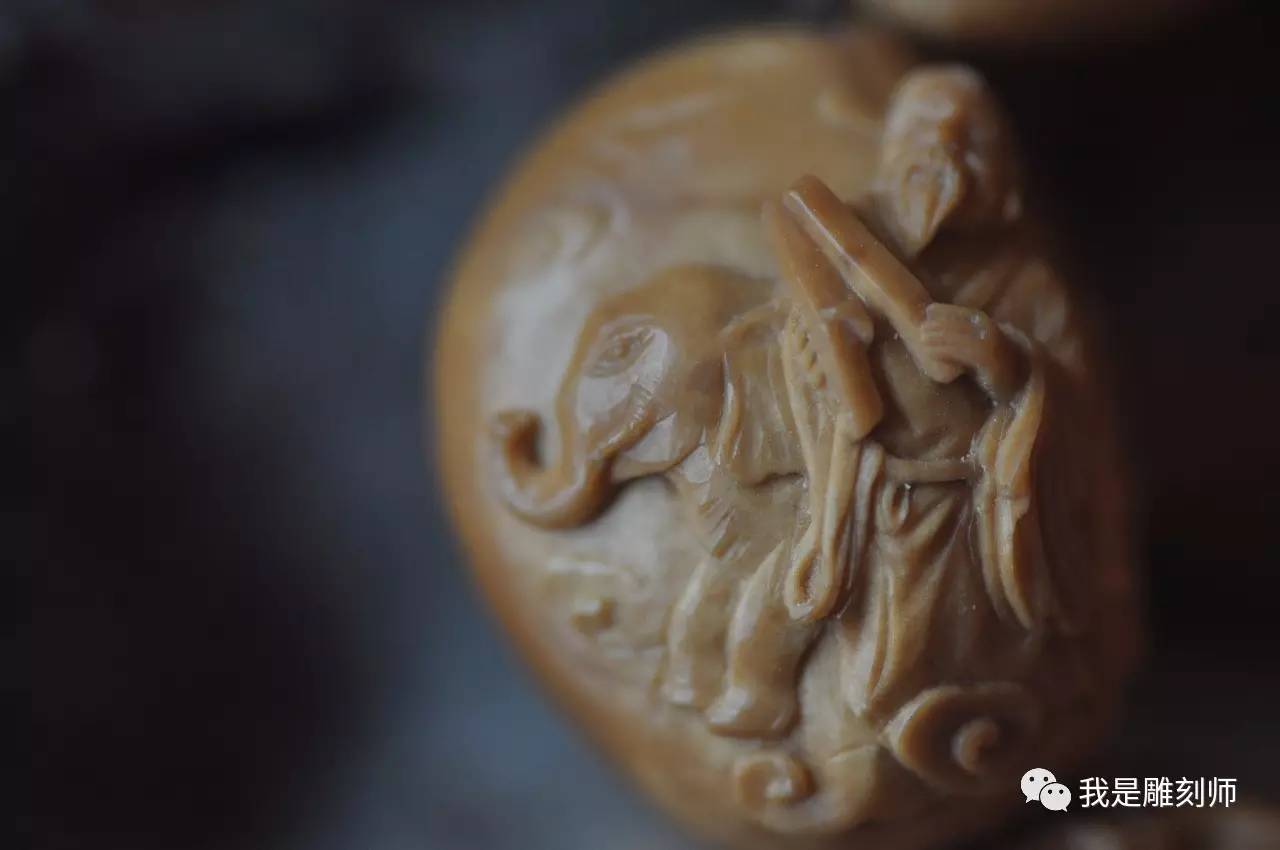 我是雕刻师--须皋凌