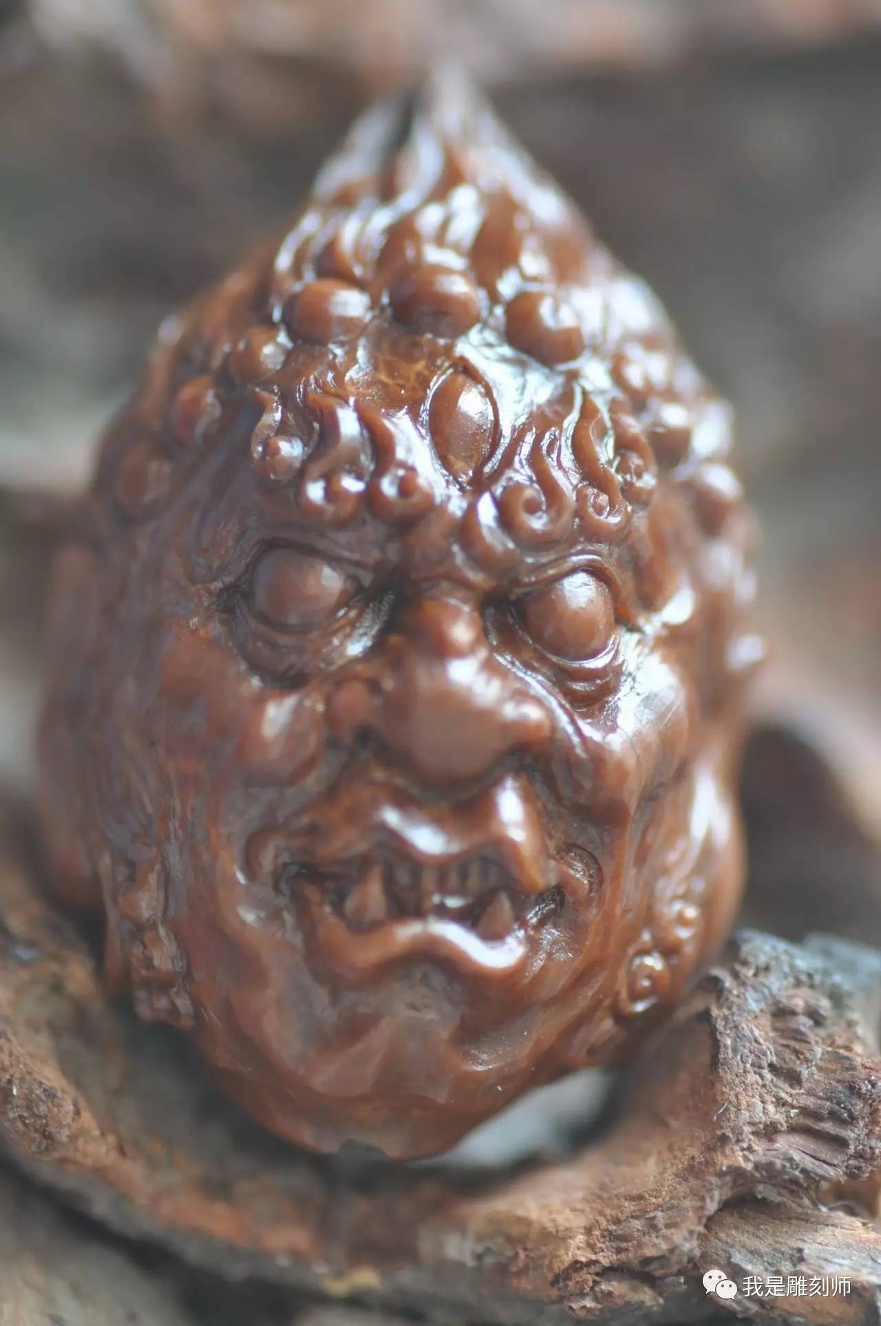 我是雕刻师--须皋凌