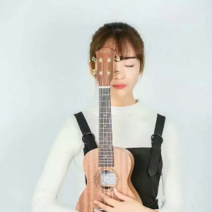 女明星刘涛、蒋欣嘴巴周围为啥老长痘痘?这3