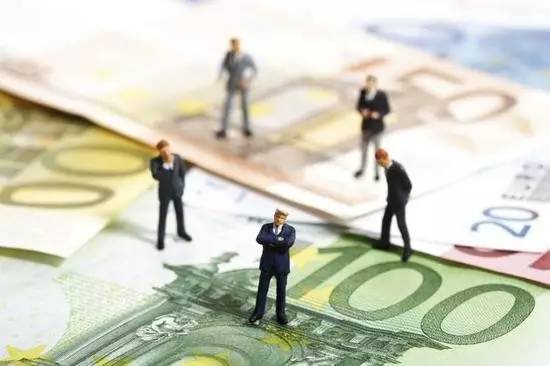 高顿财经2018 美国金融\/会计专业就业和薪酬揭