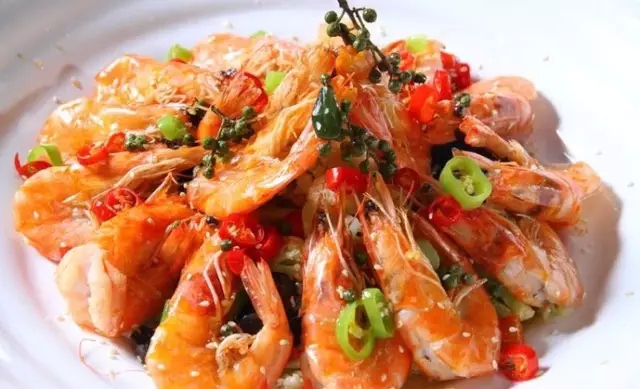 半夜看《中餐厅》饿得想舔屏?让这10家口碑爆