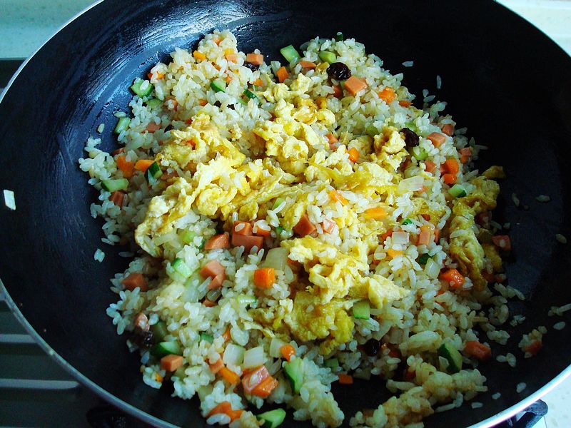 #趣味美食家#葡萄干蛋炒饭