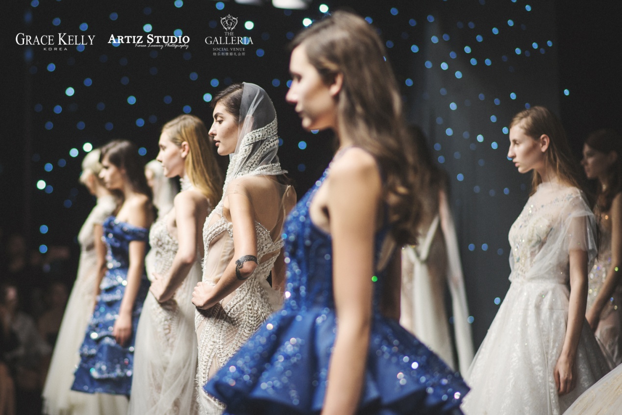 韩国艺匠Artiz Studio首席摄影师金学仲受邀出席The Atelier 2018SS新品发布会 见证时尚浪漫礼服