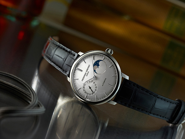 康斯登（Frederique Constant）全新超薄月相自家机芯腕表