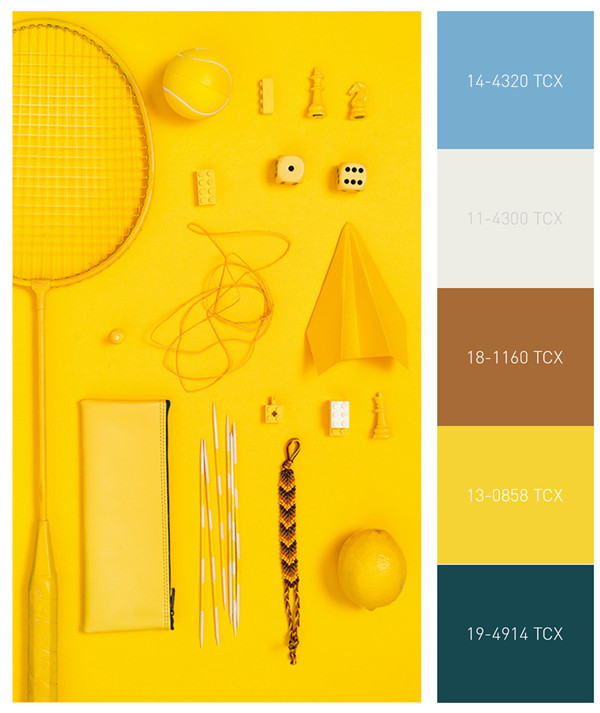 2019春夏女装流行色彩:凤凰木色和波罗的海蓝