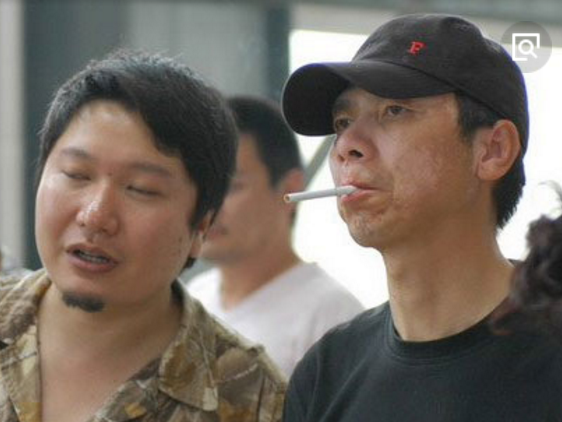 冯小刚导演有钱没钱都不会去治白癜风,挺赞同的 冯小刚导演有钱没钱都不会去治白癜风,挺赞同的