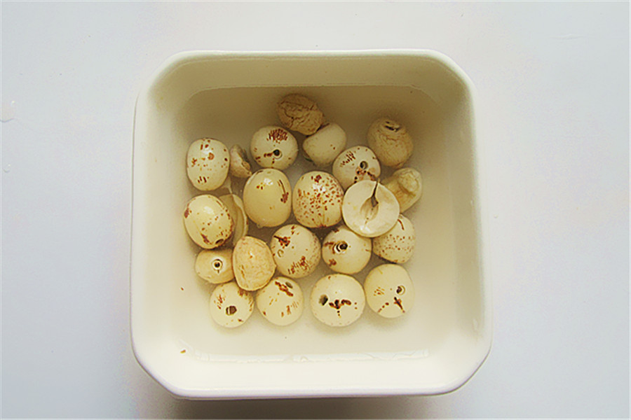 排骨玉米粥 养胃驱寒气