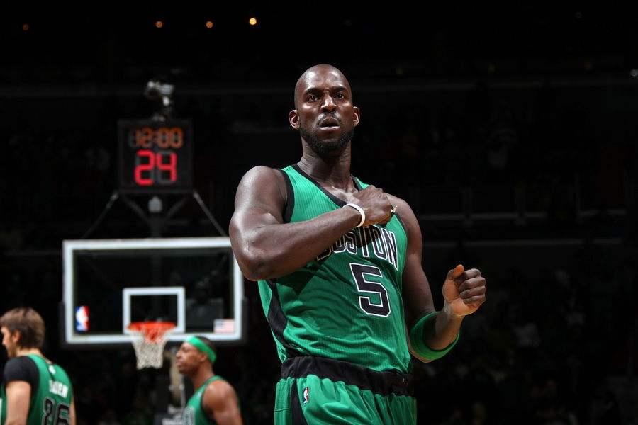 篮球运动员_篮球运动员收入