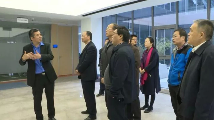 国资委大型企业监事会主席刘顺达：朗坤一系列的足迹，是坚实的(3)