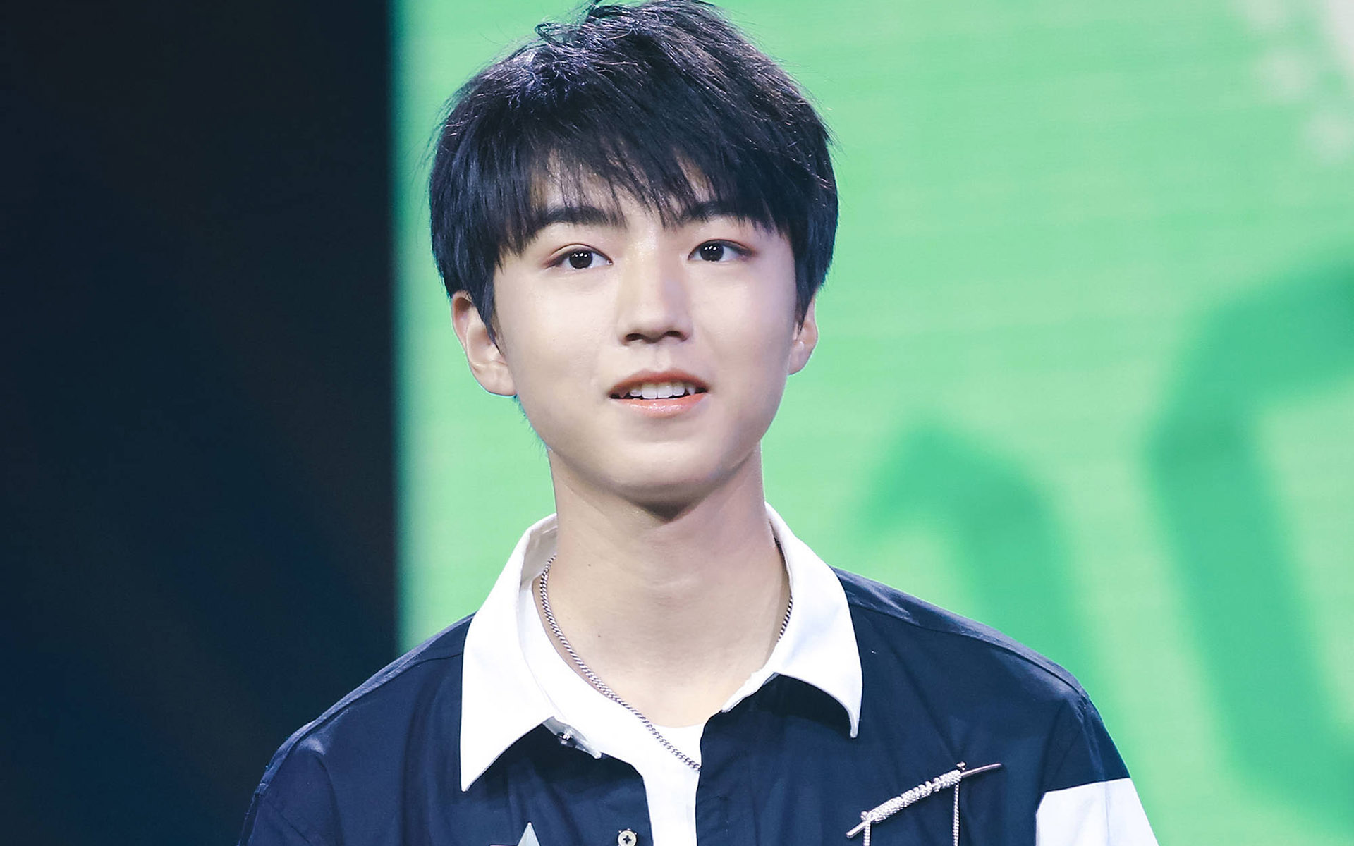 面对袁立和《演员的诞生》之间的矛盾，郑昊好人难当