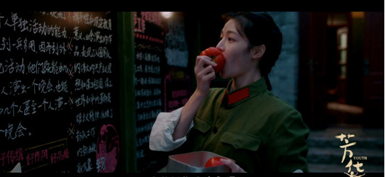 《芳华》热映，90后“冯女郎”钟楚曦获捧娱乐圈最惊艳美人【娱乐新闻】风尚中国网