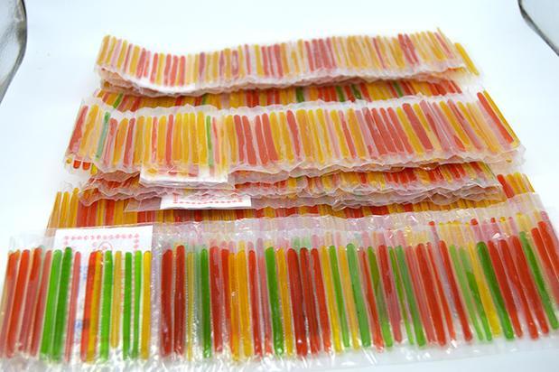 这些小时候吃过的童年零食，你还记得吗?