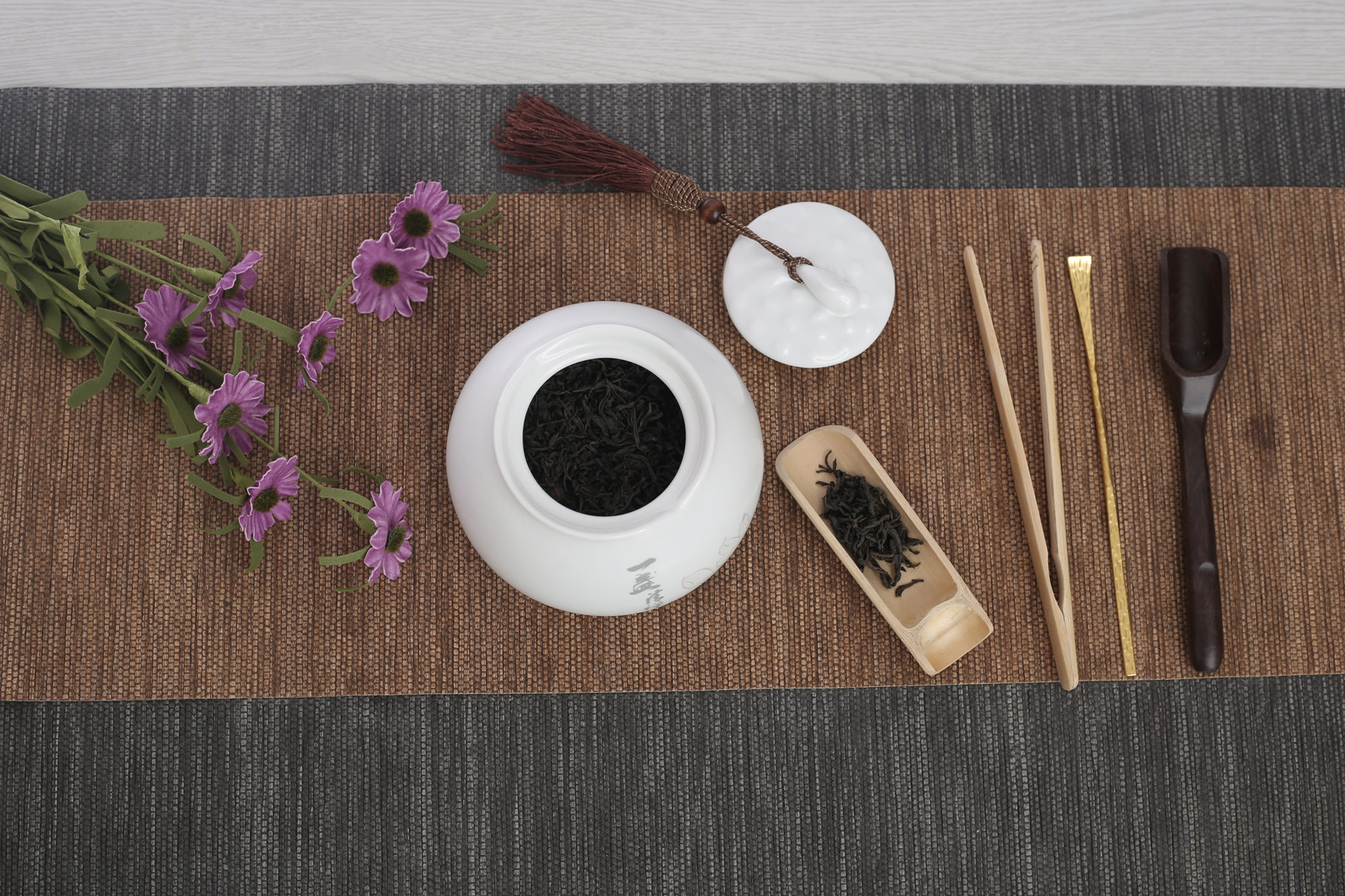 爱美的人喝安化黑茶的五大好处