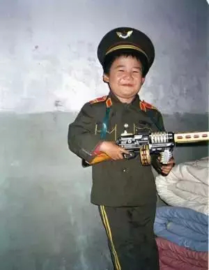 大张伟不仅会唱《嘻唰唰》？他的成名史更能惊着你(图7)