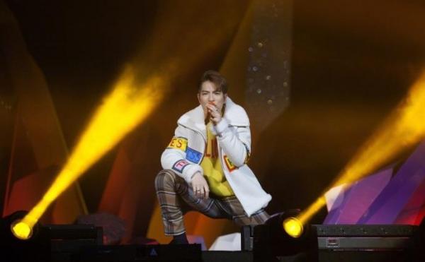 萧敬腾蔡健雅同台献唱 两人是什么的关系吗?(图4)