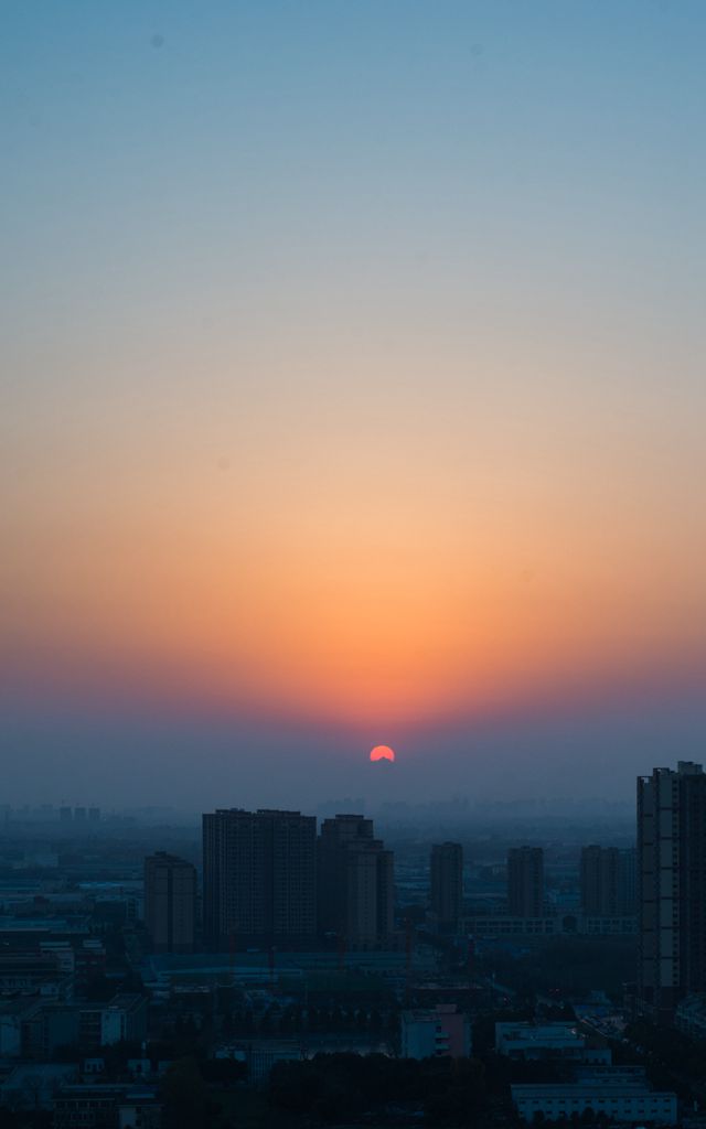 日落雪山,美到令人心颤!成都看雪山又刷新一个