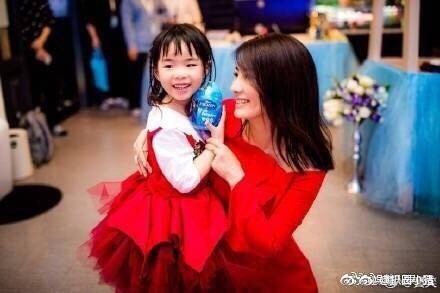 黄奕工作室微博发文辟谣 否认黄毅清爆料贵圈太乱(图4)