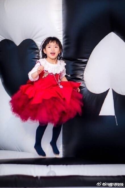 黄奕工作室微博发文辟谣 否认黄毅清爆料贵圈太乱(图7)