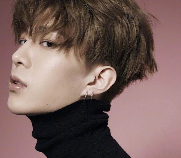 范丞丞女友疑曝光 对方或系白富美小网红(图3)