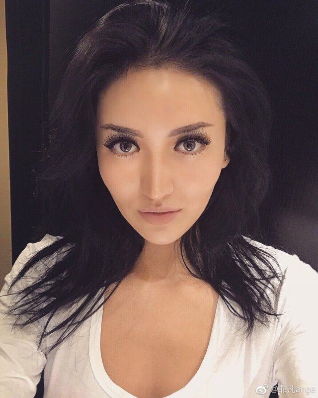 杨坤新恋情疑曝光 女孩90后和杨坤年龄相差20多岁(图3)