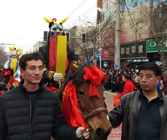 庄浪2018正月十二社火完整版，惊艳了世界(5)