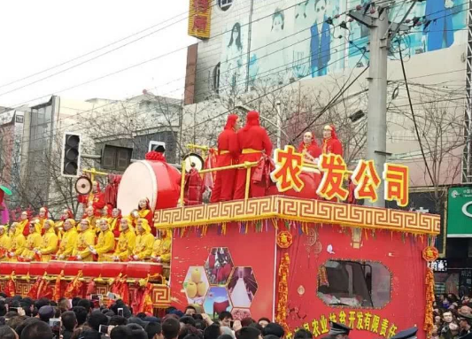 庄浪2018正月十二社火完整版，惊艳了世界(6)