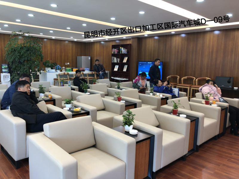 博越俄罗斯上市 吉沃通带走你的吉利国际范