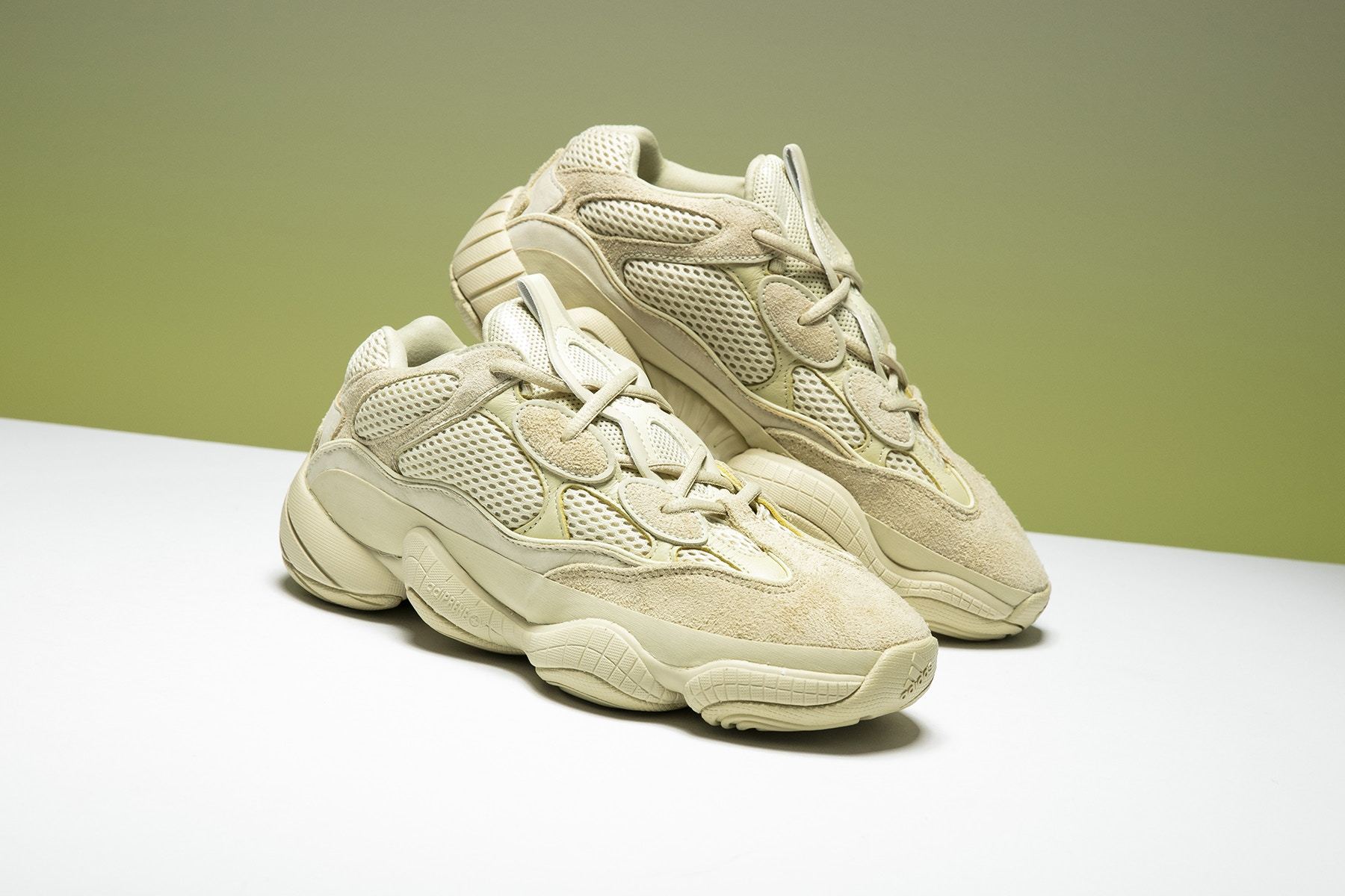 yeezy 500怎么搭_yeezy500穿搭图片(3)