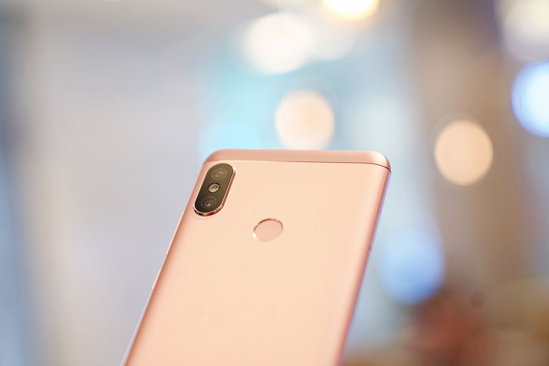 看《环太平洋2》,这几款小米手机值得推荐