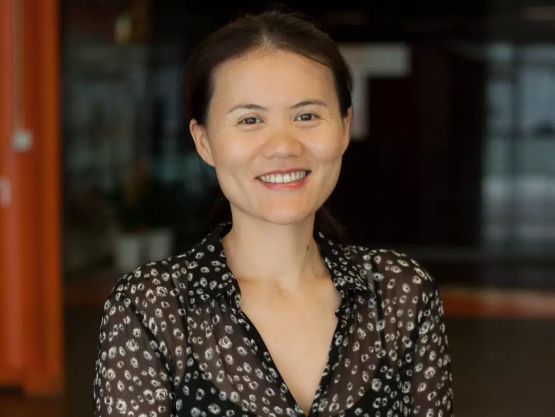 彭蕾辞任董事长：蚂蚁八年，难说再见