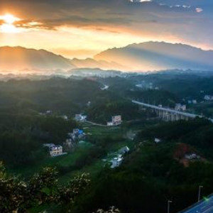 中国与澳大利亚关系怎迅速恶化?澳安全机构作