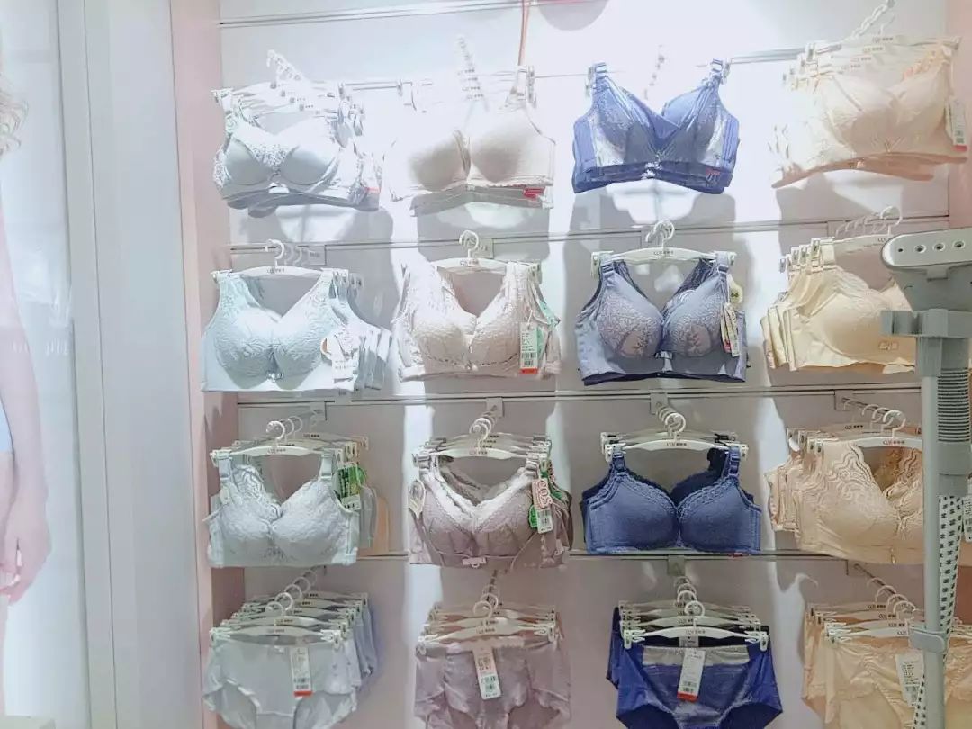 彩奇诗 | 火辣辣的六月!【冷酷】的内衣!