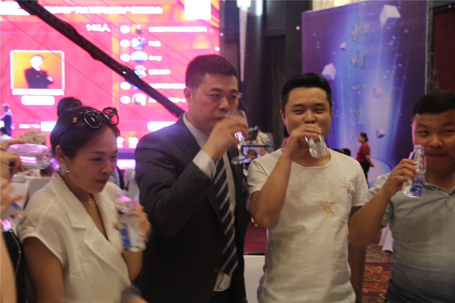 赣西房地产网12周年客户答谢酒会于6月26日在