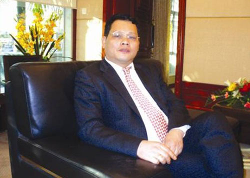 波导公司老总_波导手机(2)